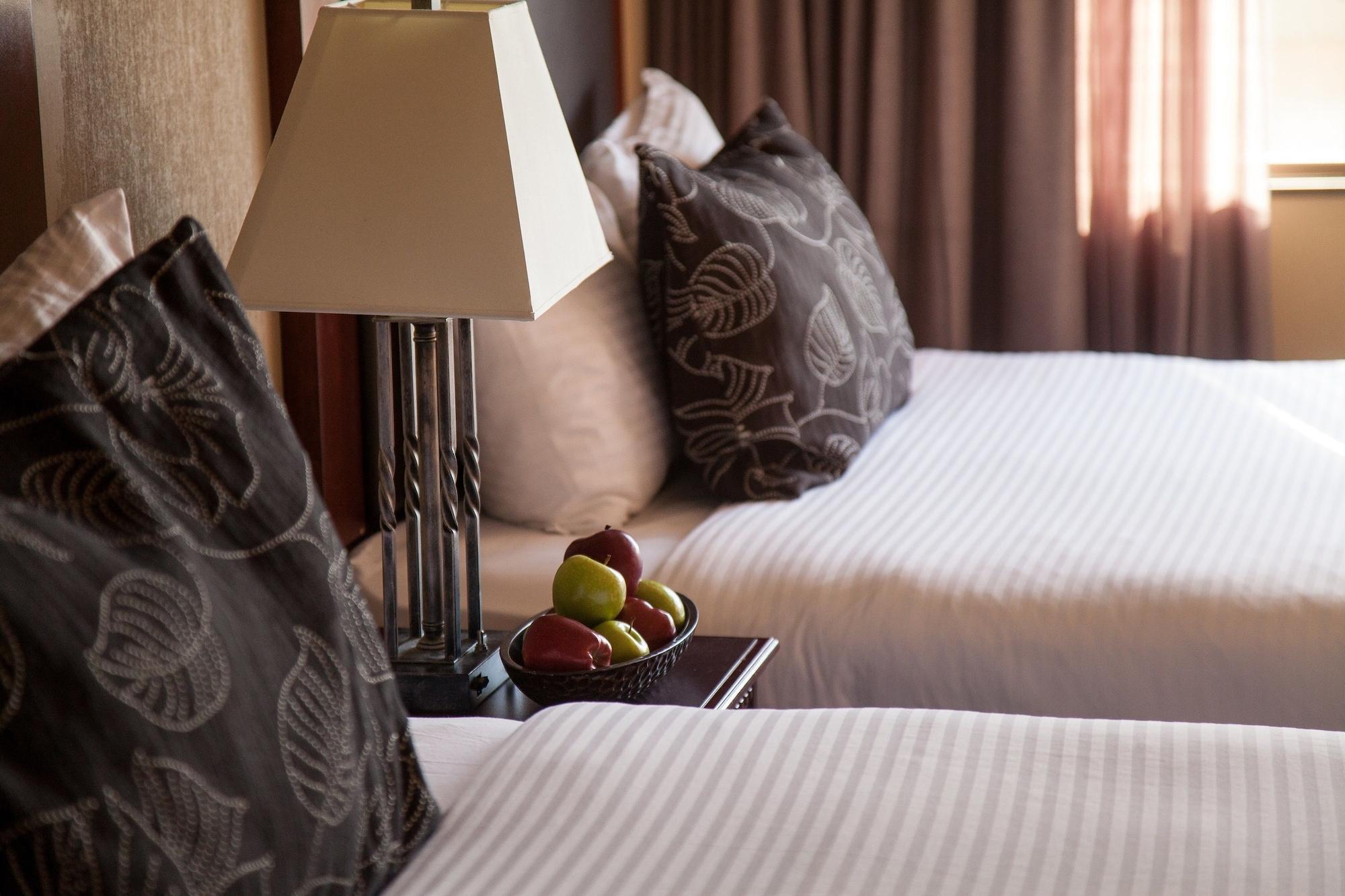 เมดิซิน แฮต ลอดจ์ เทรดมาร์ค คอลเลคชั่น บาย วินด์แฮม Hotel เมดิซีนแฮท ภายนอก รูปภาพ
