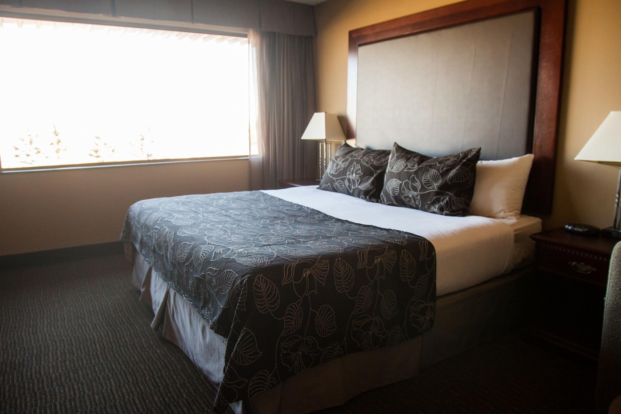 เมดิซิน แฮต ลอดจ์ เทรดมาร์ค คอลเลคชั่น บาย วินด์แฮม Hotel เมดิซีนแฮท ภายนอก รูปภาพ