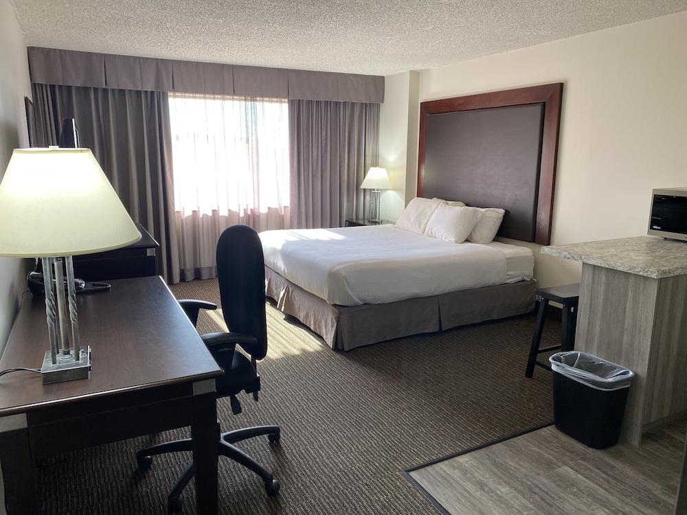 เมดิซิน แฮต ลอดจ์ เทรดมาร์ค คอลเลคชั่น บาย วินด์แฮม Hotel เมดิซีนแฮท ภายนอก รูปภาพ